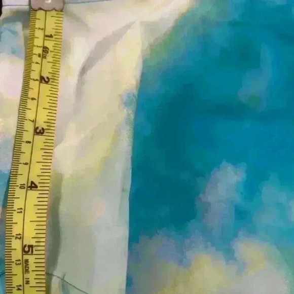 Men's Calvin Klein, extra large multicolored lined bathing suit. NWT - Picture 15 of 16